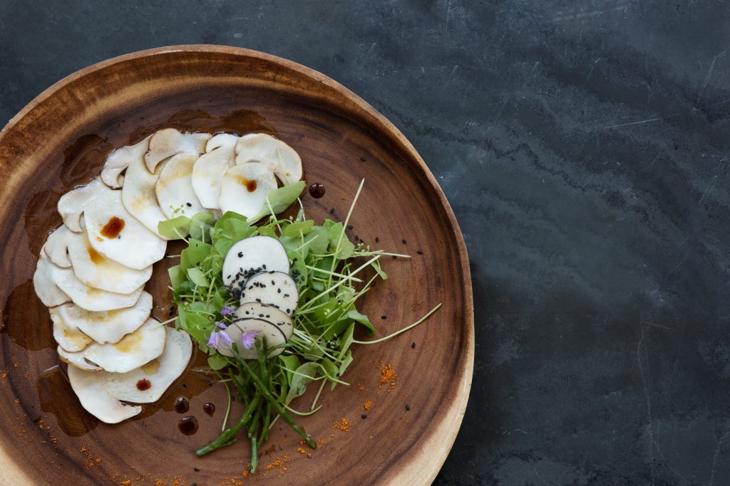 mana restaurant porcini and salad