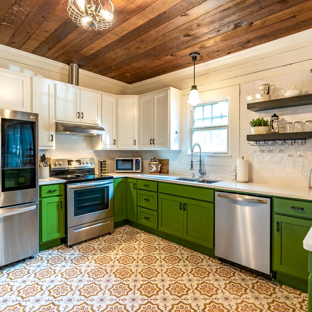 Tivy Cottage - A Dwell Well Property. The Luxurious Escape to the Heart of Texas Hill Country You Need To Book. Dwell Well Experience. Dwell Well Rental Properties. Kerrville, TX. Fredericksburg, TX. Texas Hill Country