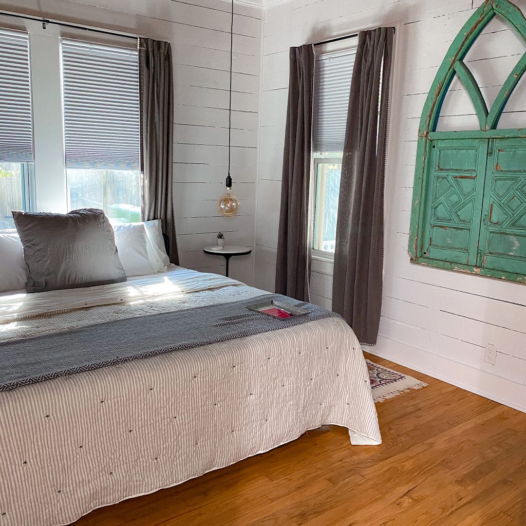 Tivy Cottage - A Dwell Well Property. The Luxurious Escape to the Heart of Texas Hill Country You Need To Book. Dwell Well Experience. Dwell Well Rental Properties. Kerrville, TX. Fredericksburg, TX. Texas Hill Country