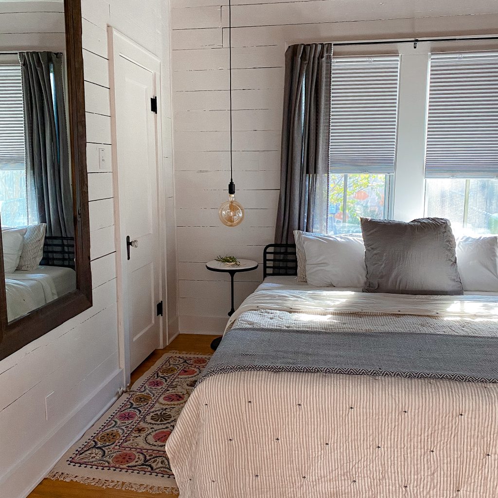 Tivy Cottage - A Dwell Well Property. The Luxurious Escape to the Heart of Texas Hill Country You Need To Book. Dwell Well Experience. Dwell Well Rental Properties. Kerrville, TX. Fredericksburg, TX. Texas Hill Country