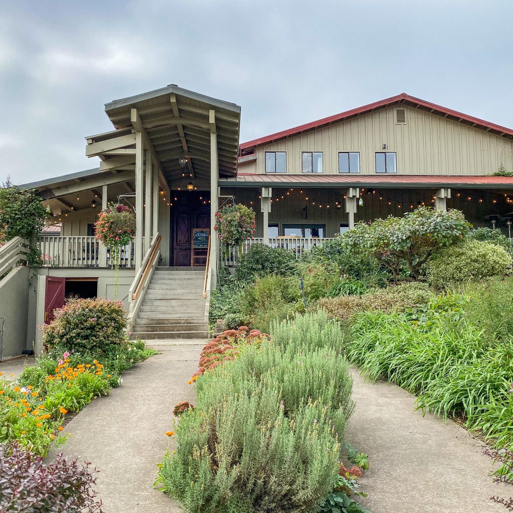 The best wineries in Willamette Valley. Cristom Vineyards. Salem, Oregon