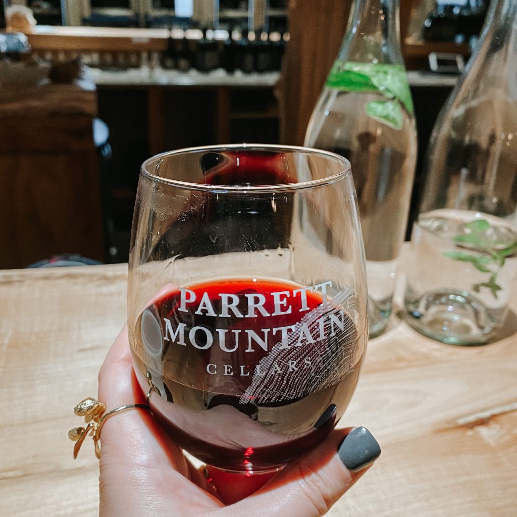 Parrett Mountain Cellars, Newberg, Oregon. The best wineries in Willamette Valley. Willamette Valley wineries.