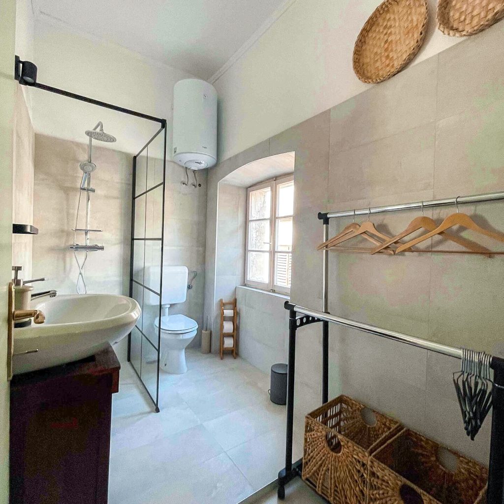 Where to stay in Istria, where to stay in Croatia, airbnb in croatia, best airbnbs croatia, airbnb porec, airbnb porec croatia, summer sanctuary porec, where to stay in porec croatia, private rooms in istria, best places to stay in istria
